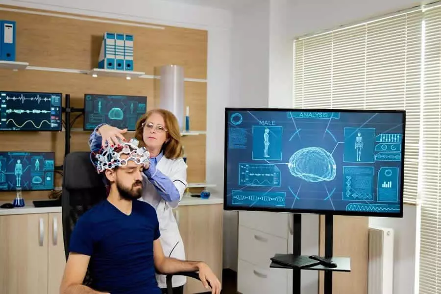 Interfaces cérebro-computador: a tecnologia que está revolucionando a reabilitação de pacientes